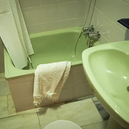 Townhouse With Pool And Views * Ronda