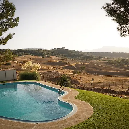 Townhouse With Pool And Views Ronda